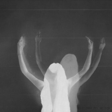 Radiance Opposition: il ritorno dei Julie’s Haircut La copertina di Radiance Opposition dei Julie's Haircut