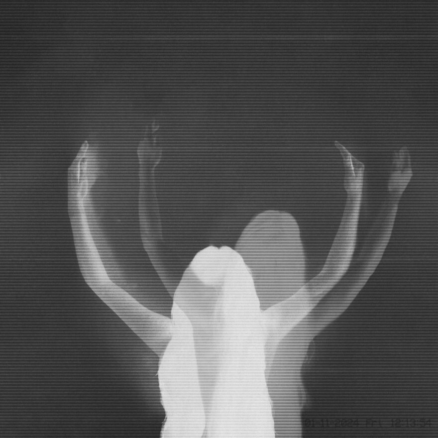 Radiance Opposition: il ritorno dei Julie’s Haircut La copertina di Radiance Opposition dei Julie's Haircut